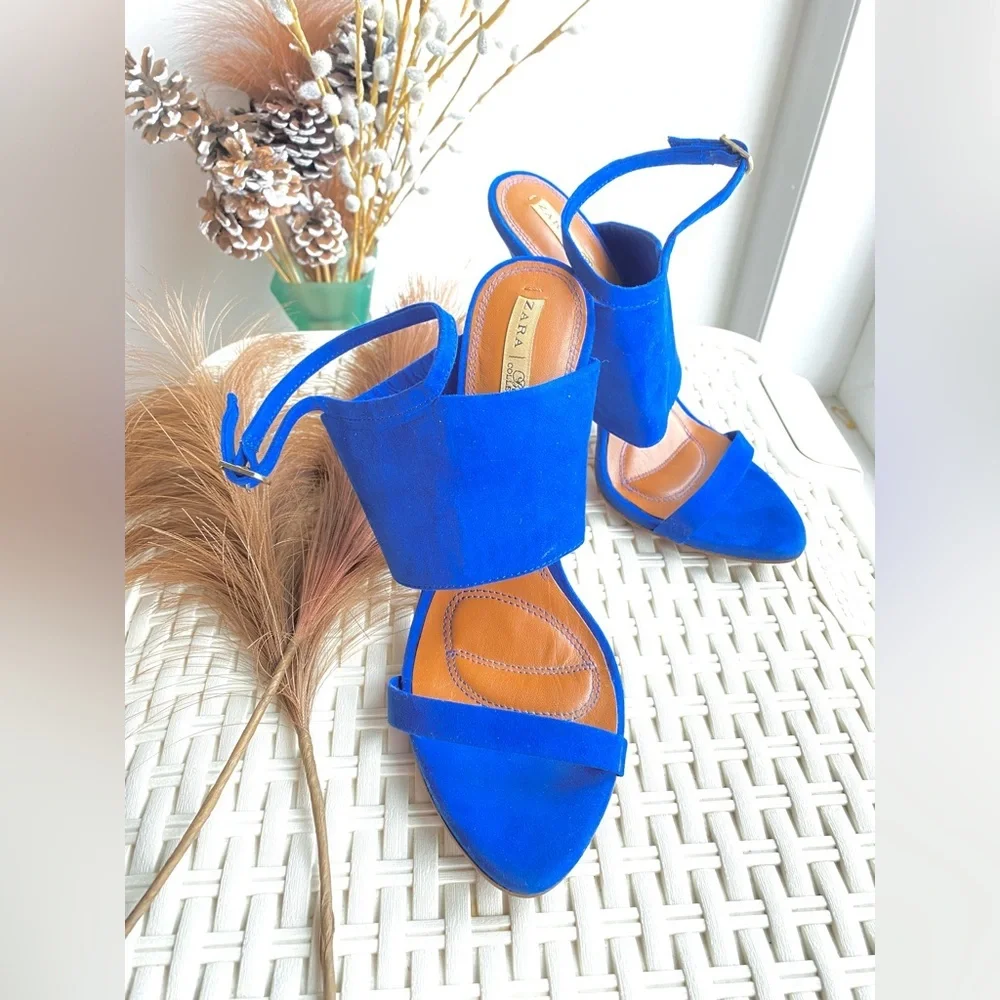 Zara Stilletos in blue - Picture 9 of 14